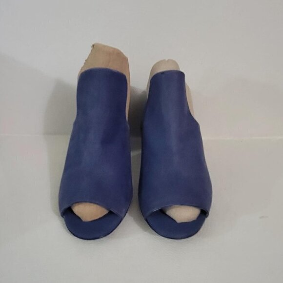 DKNY Womens Hester Fabric Peep Toe Mules, Blue Suede Heels - Picture 4 of 10
